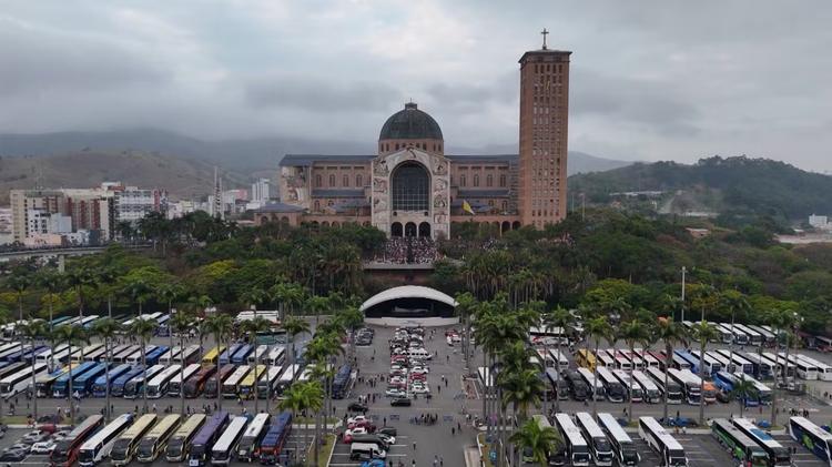 Feriado prolongado de 12 de outubro terá chuva no Sul e Sudeste e calor de 40°C no Norte e Nordeste; veja previsão