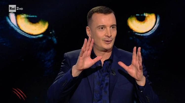 Casalino entra in politica: l’ex portavoce di Conte si candida a Ceglie Messapica