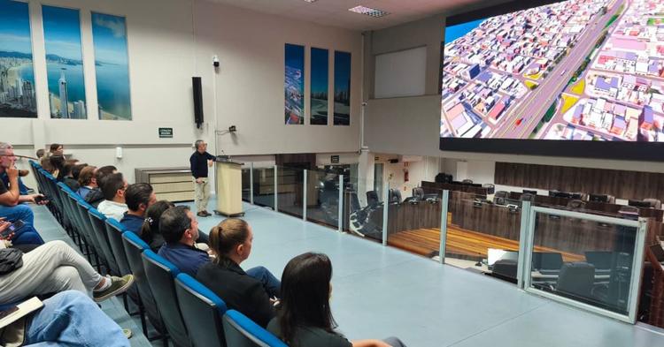 Balneário Camboriú apresenta projeto de R$ 100 milhões para construção de elevados e melhorias nas marginais