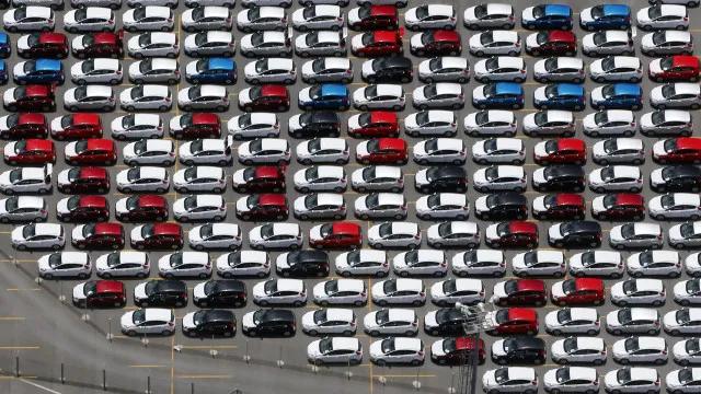 Venda de veículos novos no país sobe 15% até maio
