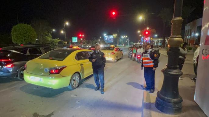 السياقة الاستعراضية تسقط سيارات فارهة ودراجات من الحجم الكبير بوسط مراكش +صور