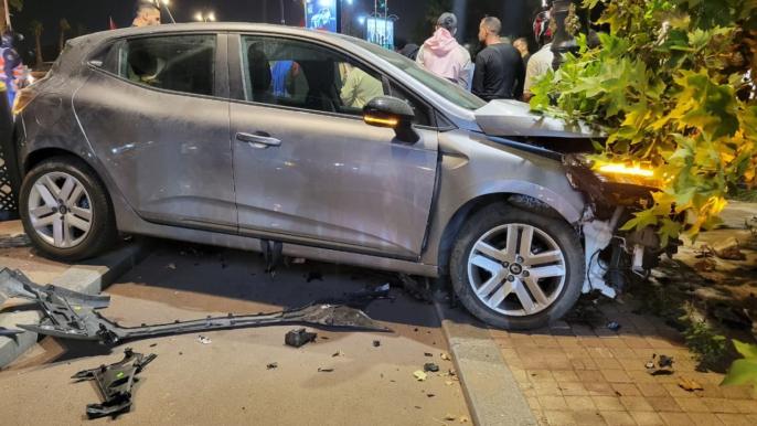 مراكش.. اصطدام عنيف بين سيارتين يخلف إصابة خطيرة وخسائر مادية + صور