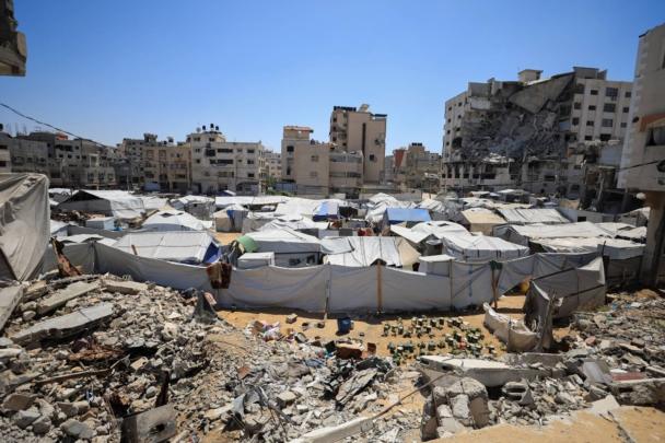 العصابات المسلحة تشرد 10 آلاف فلسطيني في غزة
