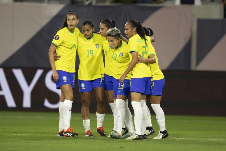 CBF confirma amistosos da seleção brasileira feminina em Recife e Salvador