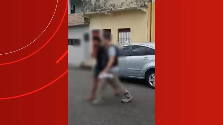 Professor de jiu-jítsu é preso em academia suspeito de estuprar aluna de 14 anos em Manaus