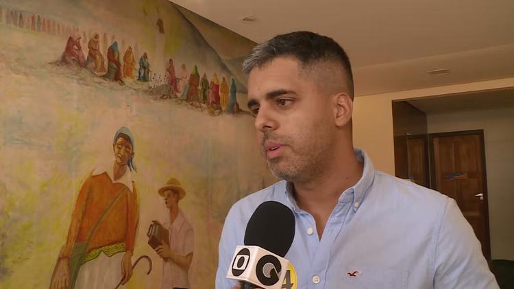 Em Petrolina, Renan Hallais promete terminar obra da adutora de Negreiros
