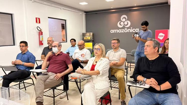 Representantes de candidatos ao Senado no AP participam de reunião sobre debate na Rede Amazônica