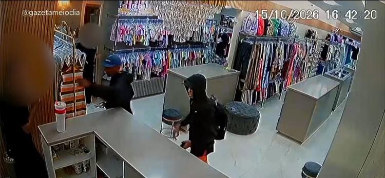 Lojas são assaltadas e funcionárias ameaçadas em Vila Velha e Cariacica; suspeito é preso em Viana