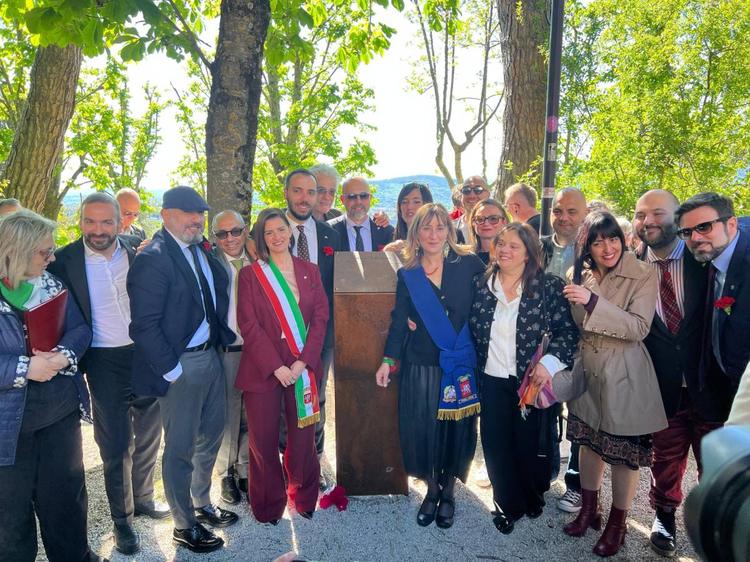 A Perugia una targa in ricordo delle vittime LGBTQIA+ del fascismo