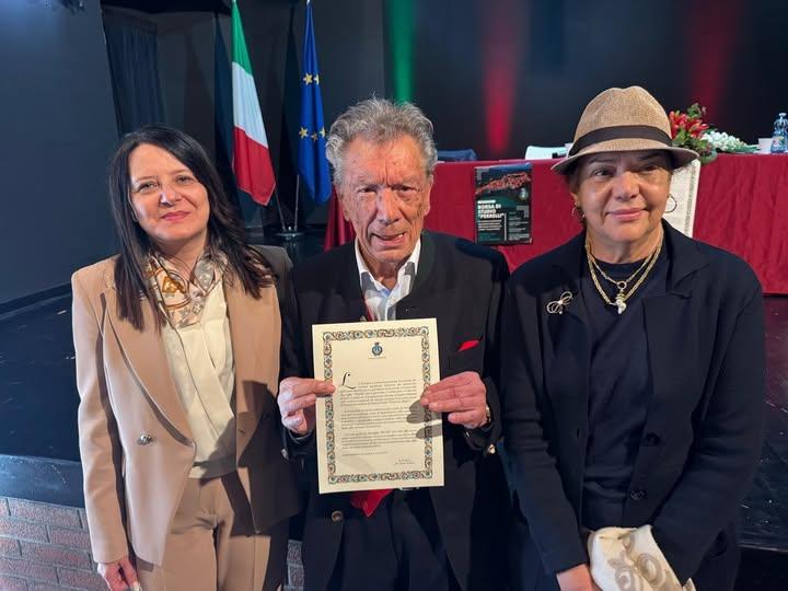 𝐈𝐬𝐭𝐢𝐭𝐮𝐢𝐭𝐚 𝐥𝐚 𝐁𝐨𝐫𝐬𝐚 𝐝𝐢 𝐒𝐭𝐮𝐝𝐢𝐨 "𝐏𝐞𝐫𝐫𝐞𝐥𝐥𝐢", 𝐩𝐞𝐫 𝐬𝐭𝐮𝐝𝐞𝐧𝐭𝐢 𝐞 𝐬𝐭𝐮𝐝𝐞𝐧𝐭𝐞𝐬𝐬...