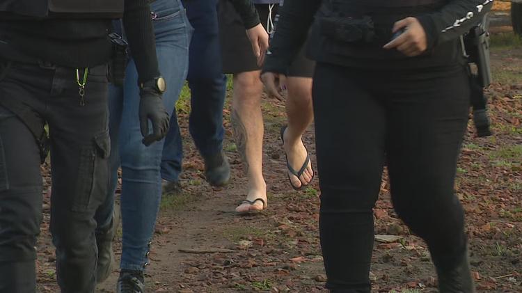 Operação prende 30 suspeitos de perseguir, ameaçar ou descumprir medidas protetivas de mulheres no RS