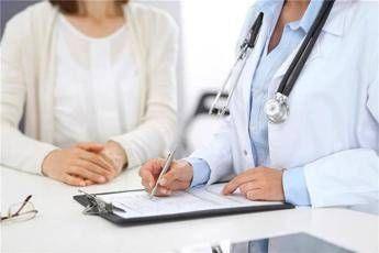 Giornata lupus, paziente: "Per nefrite lupica diagnosi precoce e nuove terapie"