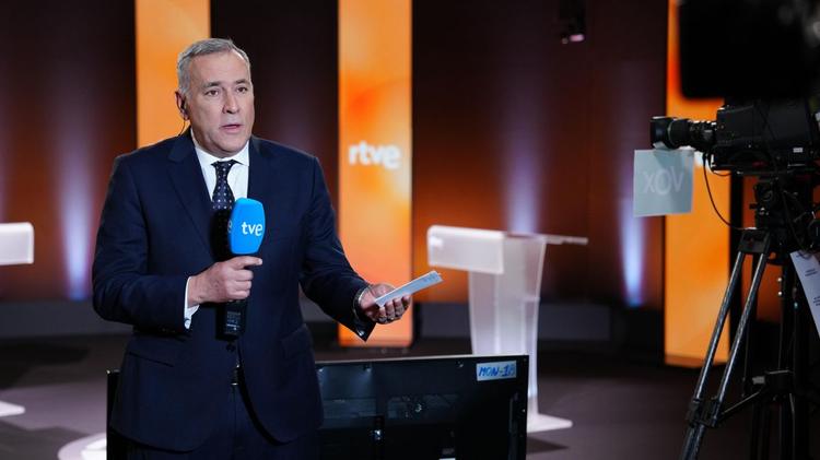 Xabier Fortes: “Espero que Elon Musk se embarque pronto hacia Marte en uno de sus cohetes”