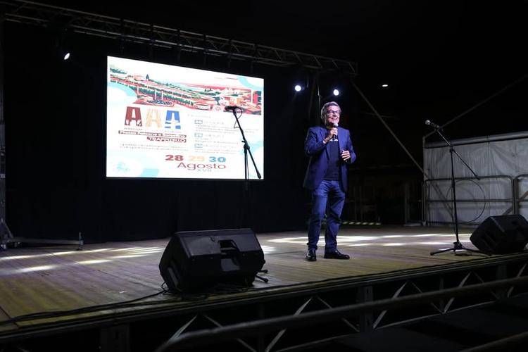 🎭 Ha preso il via ieri sera la XVII Festa dell'Agricoltura, dell'Artigianato e dell'Alcantara, promossa dal Comune di T...