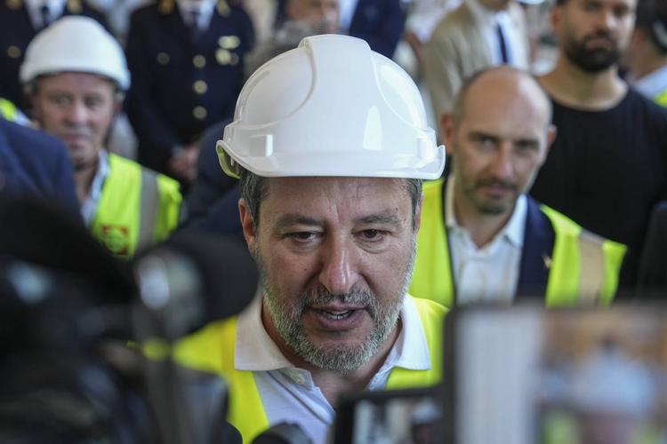 Autostrade, Salvini spinge il Piano e anticipa l'Europa