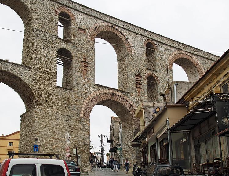 The Kavala aqueduct