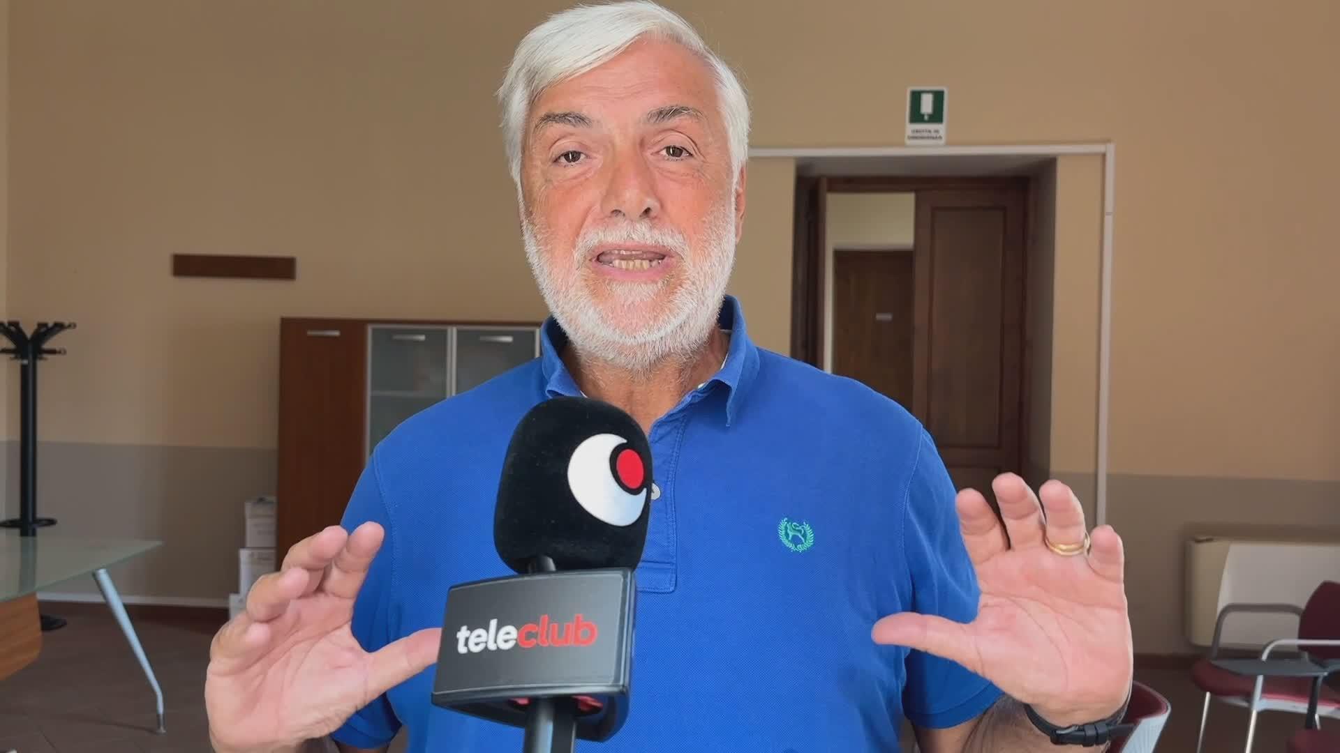 Villaricca, presunta parentopoli. Il consigliere Campanile: “Si stanno coprendo di ridicolo”