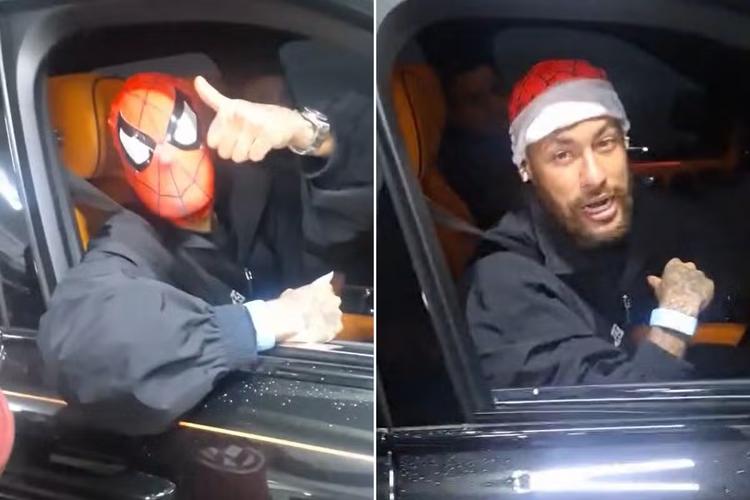 Neymar de Homem-Aranha? Fã encontra jogador com máscara do super-herói; VÍDEO