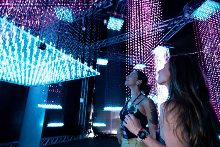 Foguete, arte e tecnologia: Rio Innovation Week aposta em experiências imersivas para aproximar público do futuro