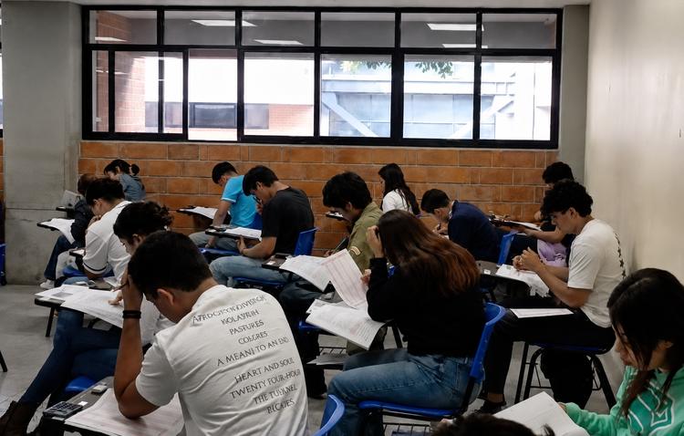 ¡Récord! Medicina en la UAEM desata una fiebre de aspirantes nacionales e internacionales