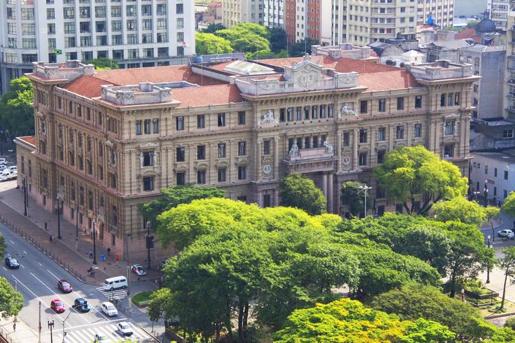 MP pediu interrupção dos pagamentos de aposentadoria de desembargador condenado por improbidade