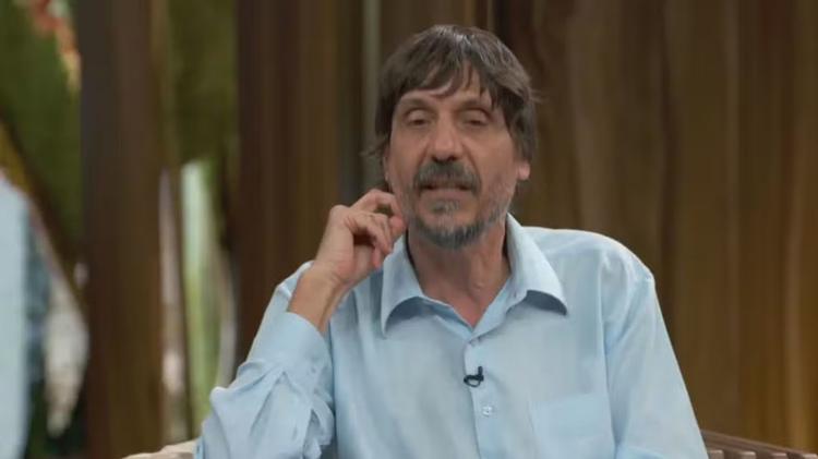 Jornalista Eduardo Bueno, o Peninha, é indiciado após dizer em vídeo que evangélicos não deveriam ter direito a voto