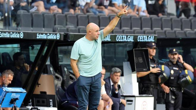 Fredi Álvarez, tras la remontada del Celta Fortuna: «El orgullo que tiene el equipo le hizo levantar el partido»