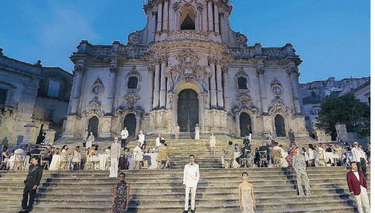 Cucinelli a Modica esalta la magia del Barocco