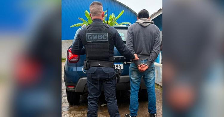 Homem que devia mais de R$ 21,5 mil em pensão alimentícia é preso em Balneário Camboriú