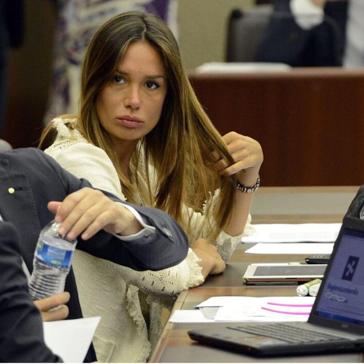 Minetti: "Ingiustificata esposizione mediatica per mio figlio". Meloni: "Escludo le dimiss...