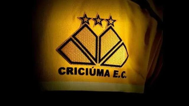 Criciúma e Vila Nova entram em campo de olho na liderança da Série B