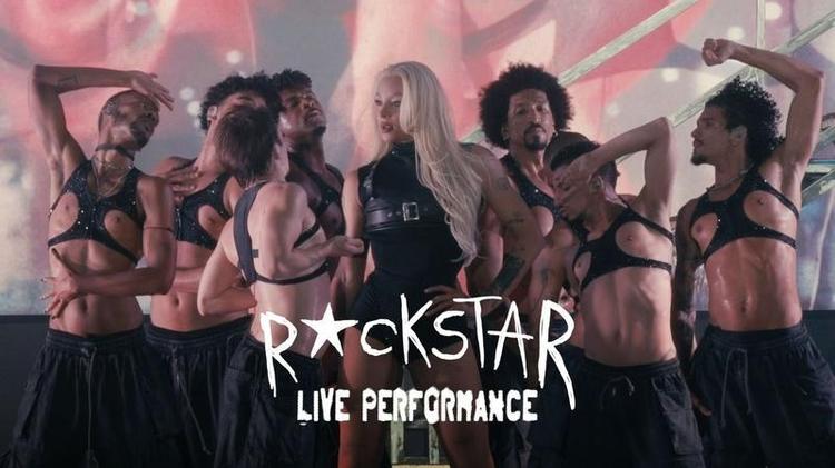 Pabllo Vittar lança a live performance de 