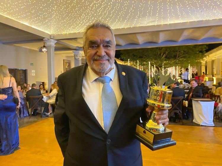 Teodoro Lavín León recibe el galardón Ases de Oro 2026 por fortalecer la identidad en Morelos