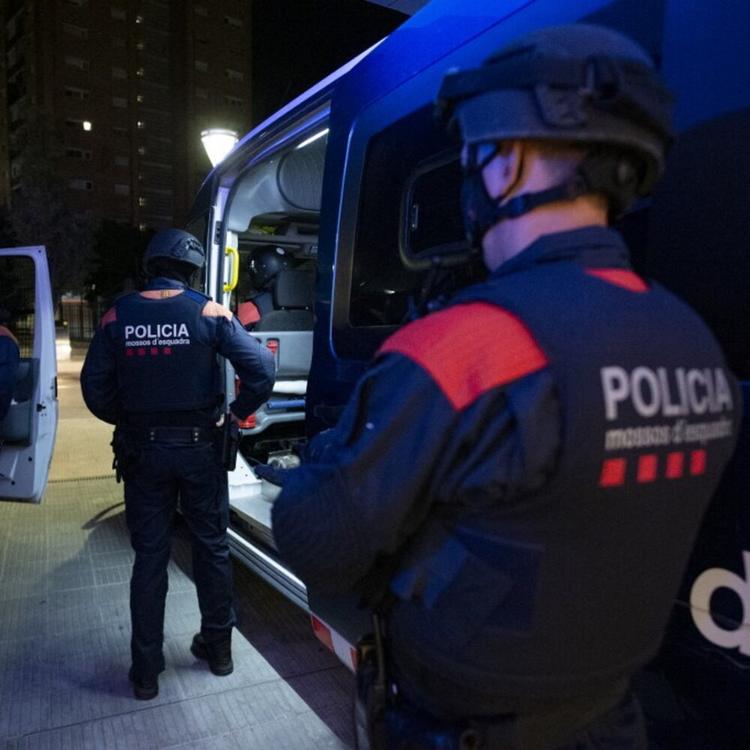 Pestaggio di Barcellona, presi 4 aggressori di Nicola Maggiotto: una notte in cella, poi liberi