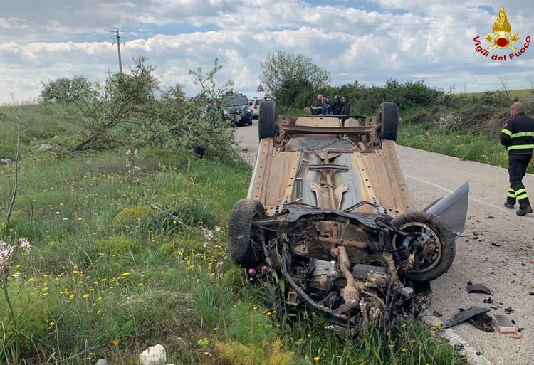 Altamura, incidente sulla provinciale 51: muore automobilista