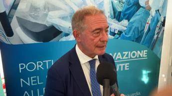 Fresenius Kabi, Urso: "Nuova linea produttiva avanzata un esempio per imprese"