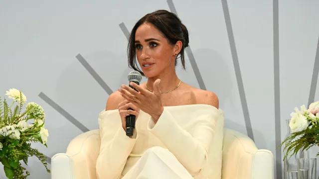 Meghan "consternada" com acusações contra o pai; irmã diz que são mentira