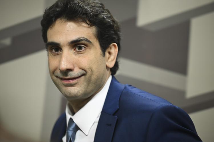 Liquidação do Banco Master deve dominar audiência pública de Galípolo em comissão do Senado