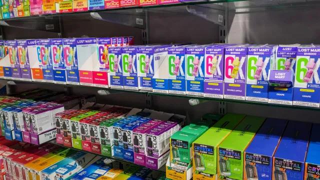 De olho nos jovens, indústria do tabaco tenta liberar aditivos de sabor e aroma, alerta Inca