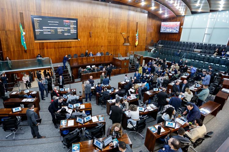 Assembleia do RS terá perfil mais à direita, estreantes e maior presença feminina