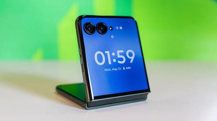 motorola razr plus flipped open