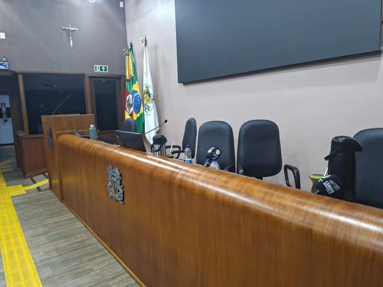Novo Regimento Interno da Câmara é aprovado e sessões permanecem na parte da manhã