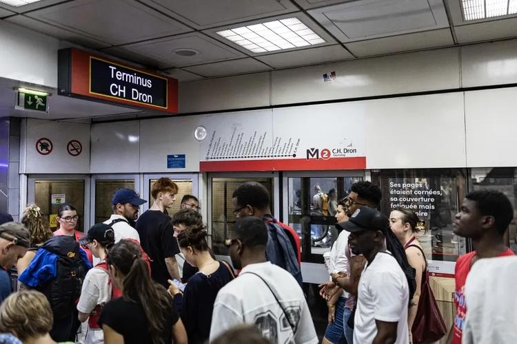 La galère continue sur la ligne 1 du métro de Lille : les 4 dernières stations non desservies jusqu'à la fin de journée