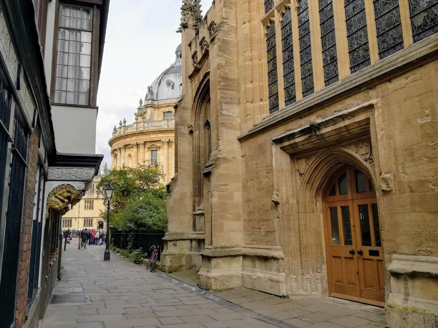 17km Oxford Run Route: St. Mary’s Passage, Queen’s College