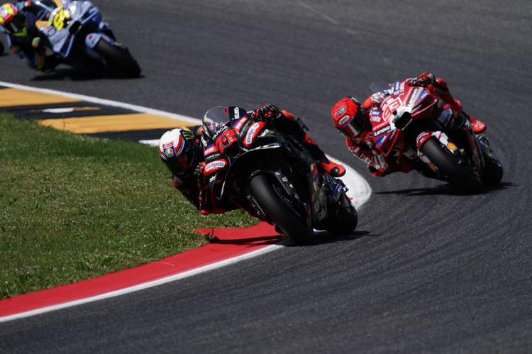 MotoGP, storica doppietta Aprilia al Mugello. Bezzecchi su Martin, Bagnaia terzo