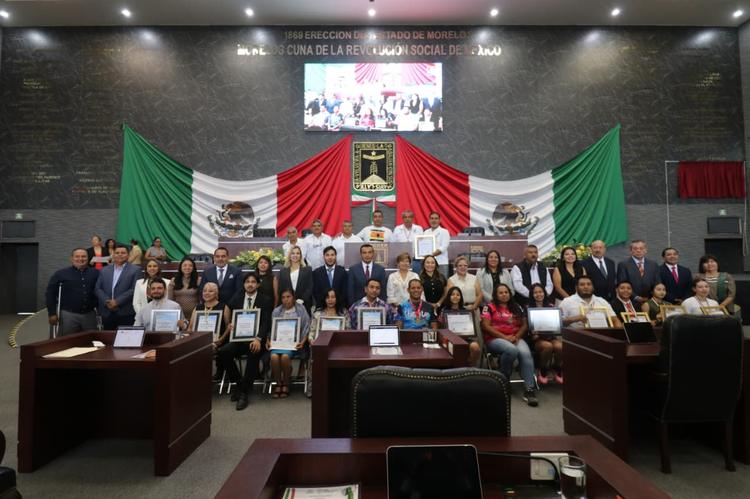 Morelos premia el talento: Entregan reconocimientos al deporte y emprendimiento 2026