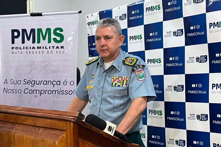 Polícia faz buscas por suspeito de fuzilar comboio e matar preso em MS; ligação com facção é investigada