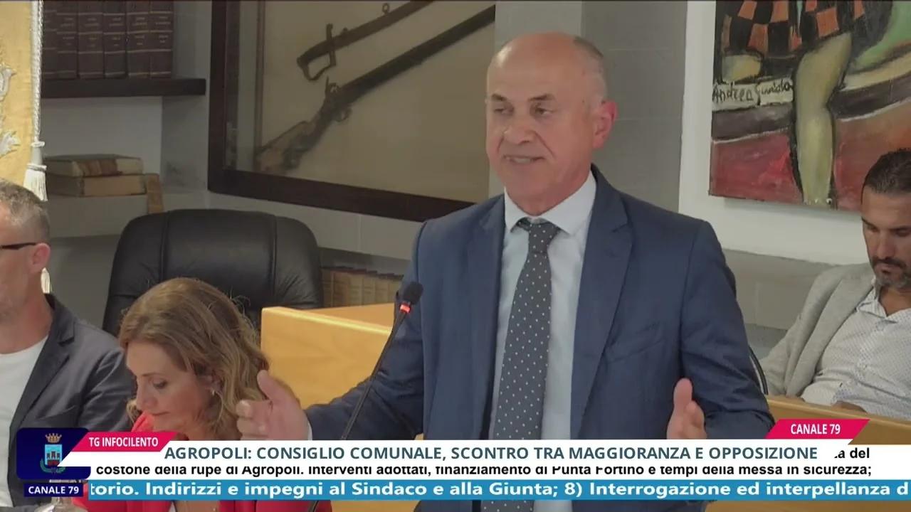 Agropoli, consiglio comunale acceso: scontro tra maggioranza e opposizione