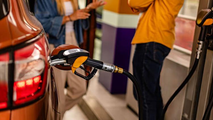 Precio de la gasolina hoy 6 de junio: localiza las gasolineras más baratas de Sevilla, Cádiz y otras ciudades de Andalucía