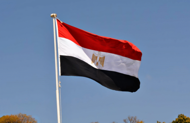 فنان مصري مشهور يفقد بصره ويغيب عن الساحة الفنية